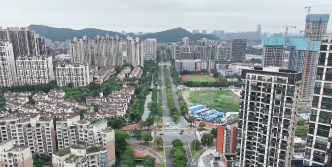 九游娱乐最高5元！全市150个小区超出指导价！佛山物业费大盘点你家物业费超标了吗？(图1)