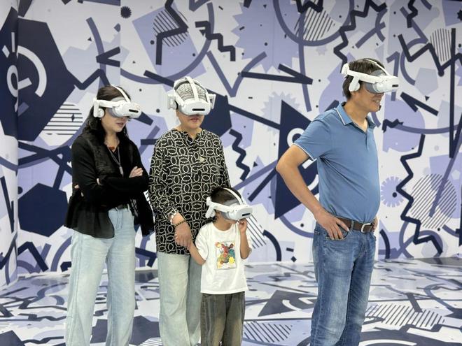 九游娱乐新疆文旅VR黑马《丝路奇遇记》：“影视级叙事”新标杆(图9)