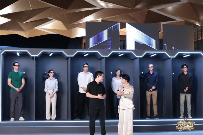 九游娱乐聚焦成都数字文创产业 《天府工匠》走进天府长岛数字文创园(图2)