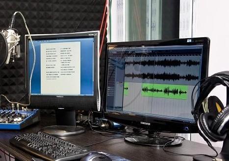 九游娱乐成龙历险记 中文配音(图1)