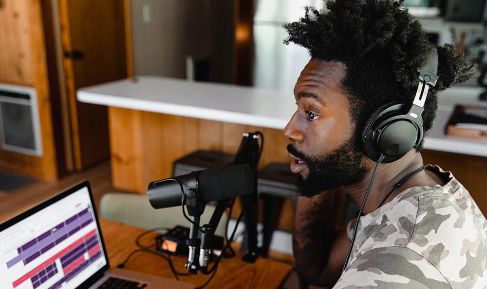 游戏角色配音的流九游娱乐程(图2)