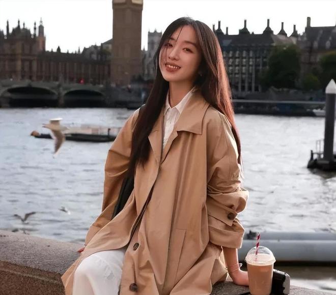 戏还没演明白就到九游娱乐处抢饭碗他们的观众缘丢的一点不冤！(图10)