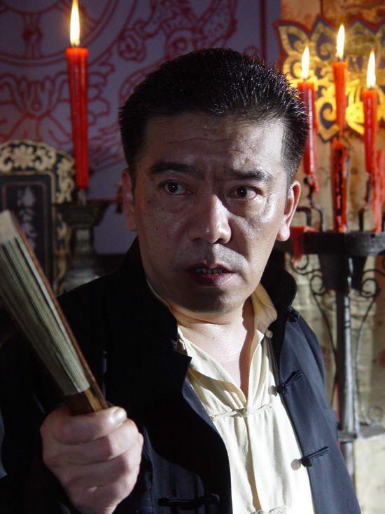 九游娱乐上海主持崔杰：娶乔奇女儿主持《相约星期六》69岁是当红演员(图5)