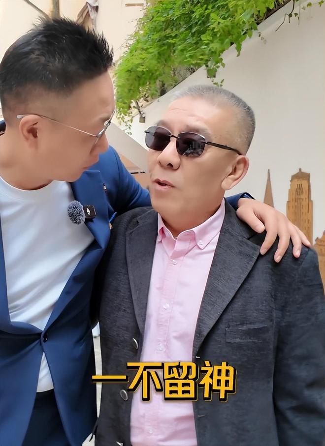 九游娱乐上海主持崔杰：娶乔奇女儿主持《相约星期六》69岁是当红演员(图16)