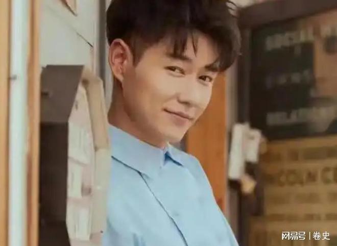 九游娱乐爸爸是国家一级演员出道15年不温不火36岁靠《四喜》终于红了(图9)