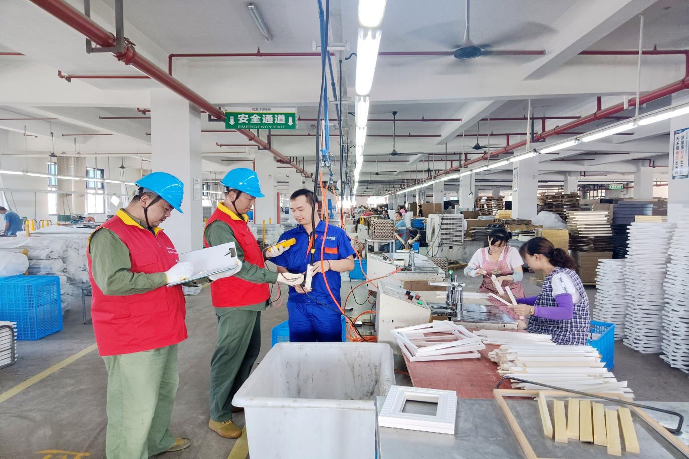 九游娱乐一线动态电靓金华赋能发展情暖万家润泽民生(图2)