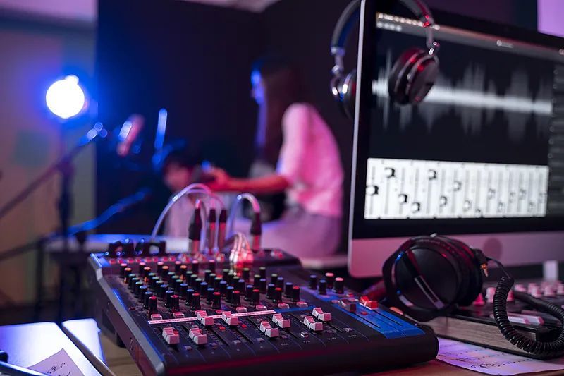 元旦结婚艺人一览九游娱乐！真的好多人！(图1)