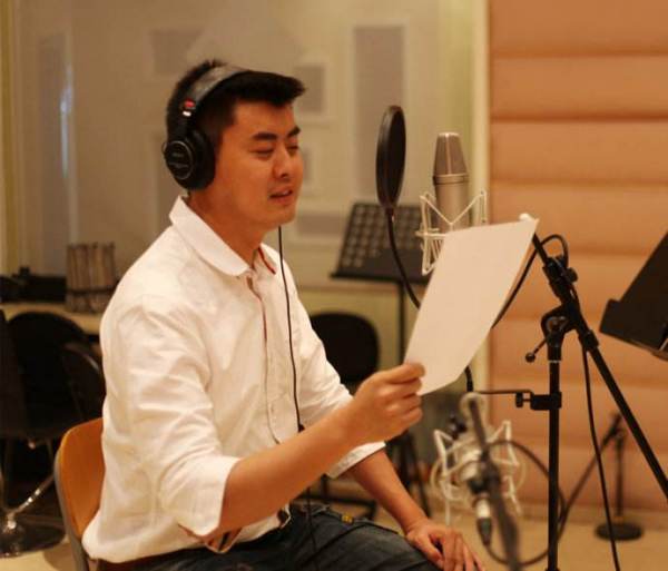 小岛秀夫发布2025影视推荐跨界配音疯狂动物城2引关注九游娱乐(图1)