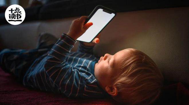 九游娱乐长期很焦虑的中年人大多被这3种心态反复折磨想逃都逃不掉(图5)