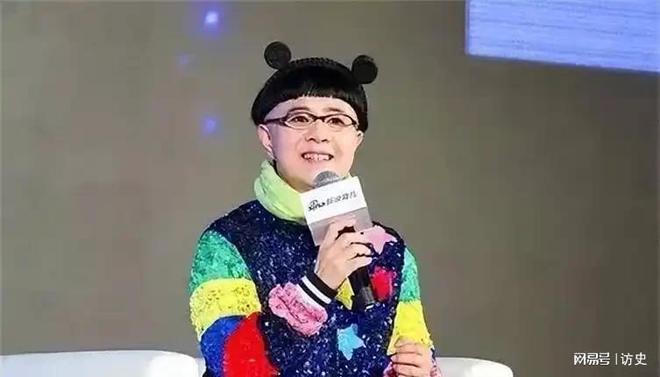 事实证明再多的名和利都救不了“教女无方”九游娱乐的金龟子刘纯燕(图16)