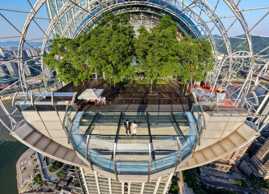 重庆来福士新春双重焕新 《我九游娱乐们一起爱着的上美影》上美影经典动画回顾展首登山城艺术驻留季共启无界美学(图12)