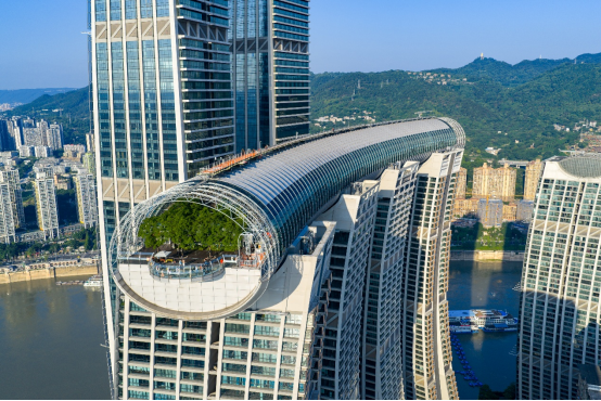 重庆来福士新春双重焕新 《我九游娱乐们一起爱着的上美影》上美影经典动画回顾展首登山城艺术驻留季共启无界美学(图11)