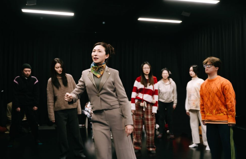 九游娱乐奇响艺术讲堂首期开讲 以专业深耕推动配音艺术高质量发展(图1)