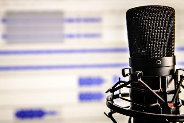 九游娱乐福建14岁男生原本成绩优异 突然变笨变懒字变丑 确诊罕见病“铜娃娃病”(图1)